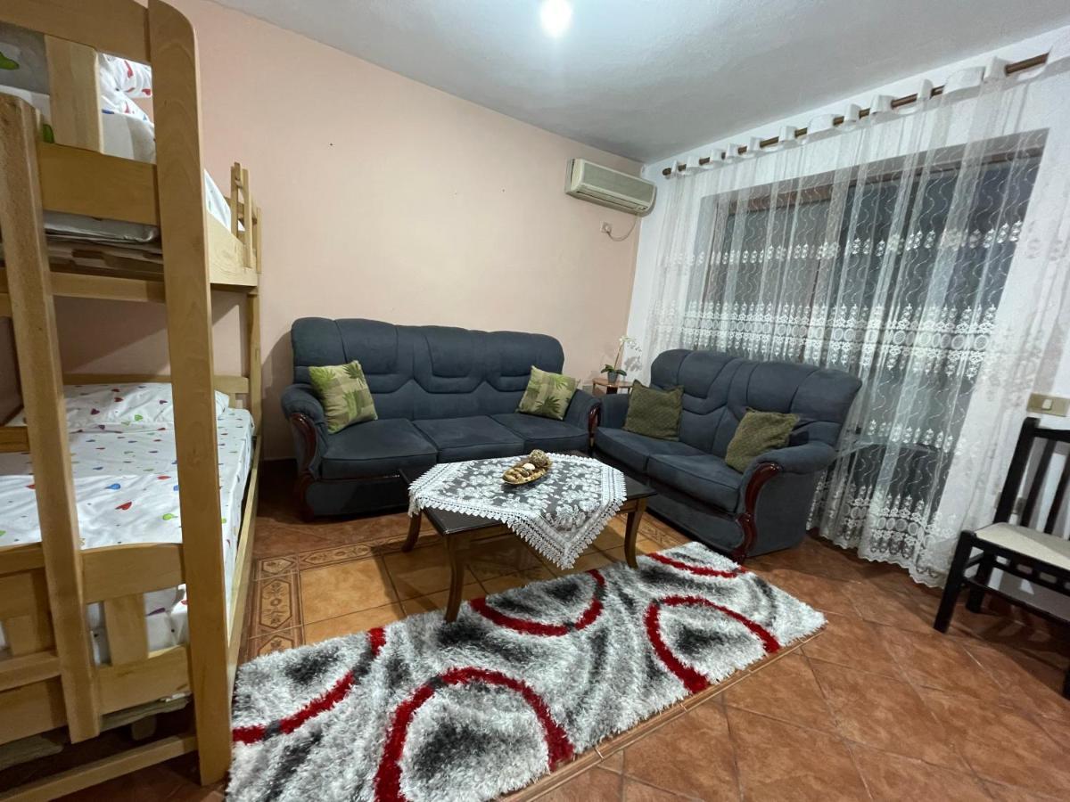 Main Square Tirana Apartment Exterior photo